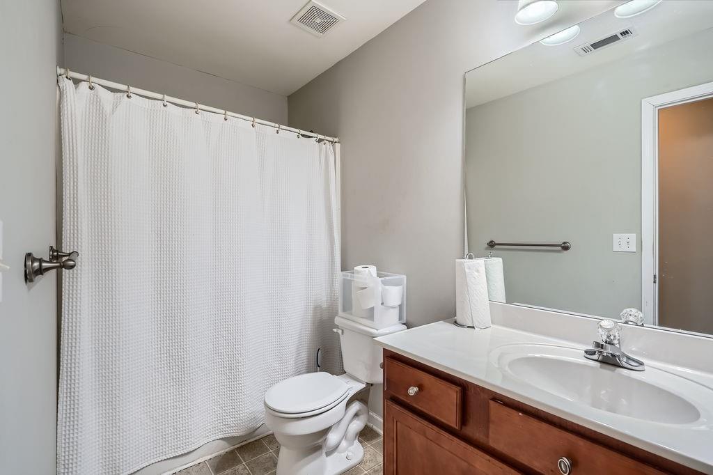 1756 Hedington Court