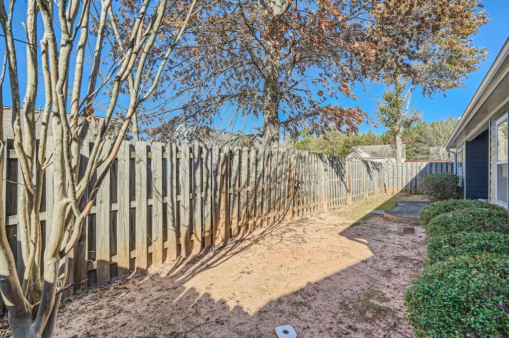 1756 Hedington Court