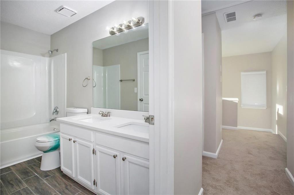 949 BRIARLEIGH Court