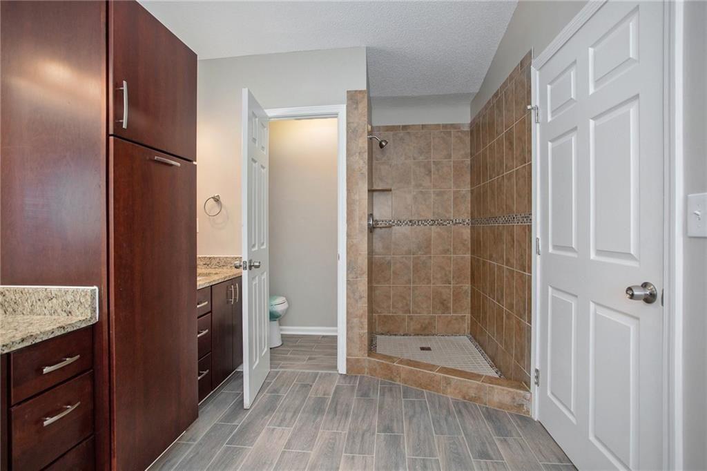 949 BRIARLEIGH Court