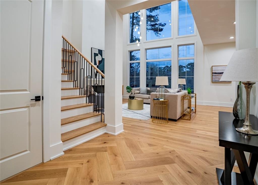 2179 Marann Drive NE