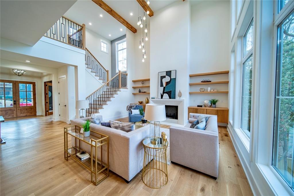 2179 Marann Drive NE