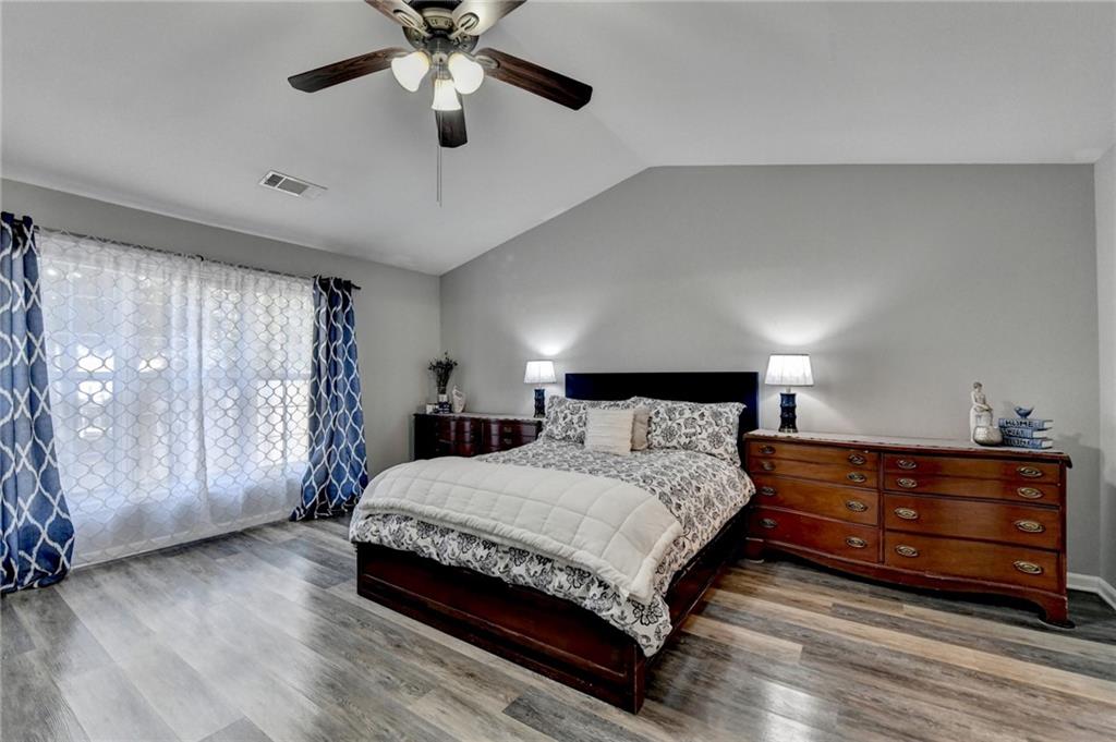 305 Morning Glen Drive