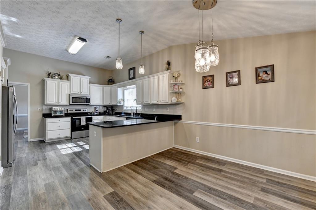 305 Morning Glen Drive