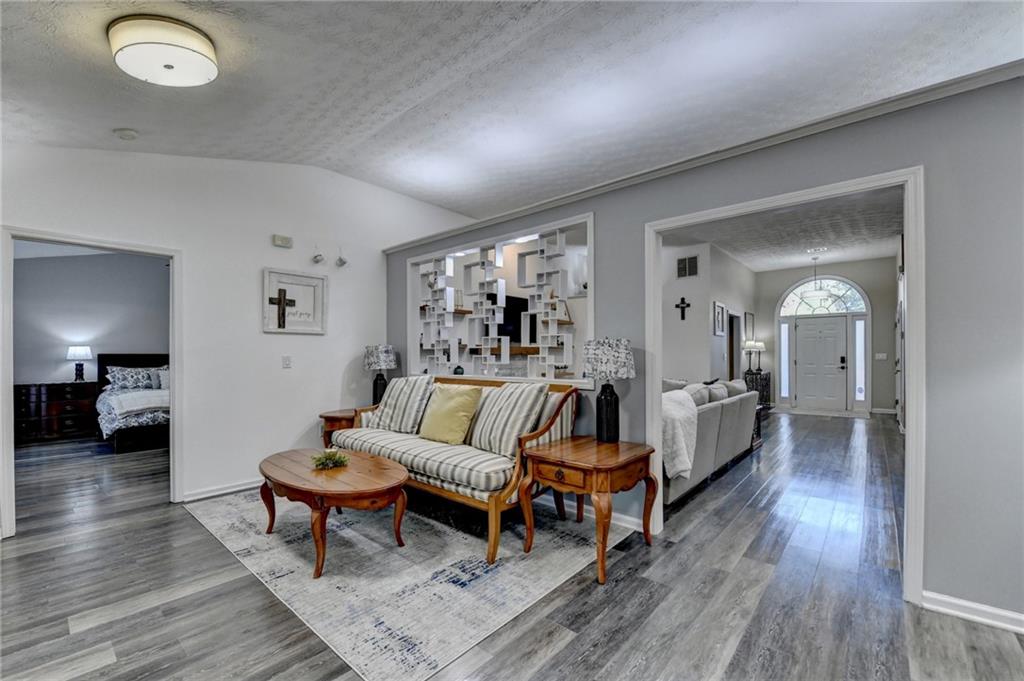 305 Morning Glen Drive