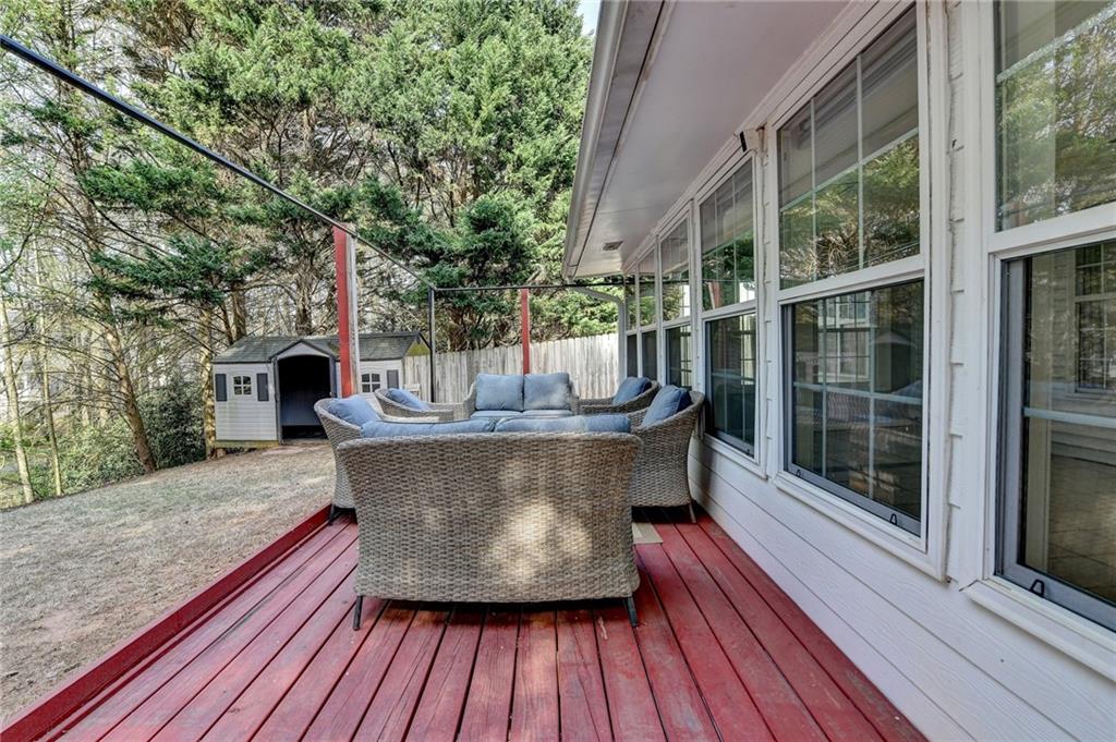 305 Morning Glen Drive