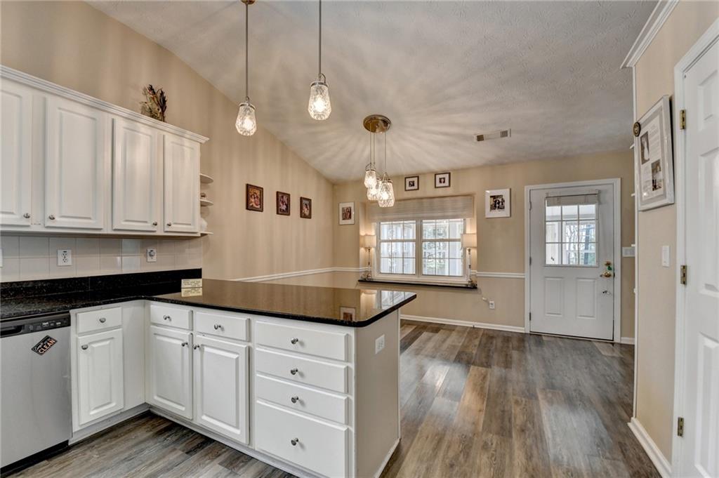 305 Morning Glen Drive