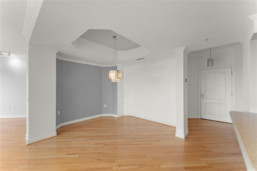 3475 Oak Valley Road NE Unit #870