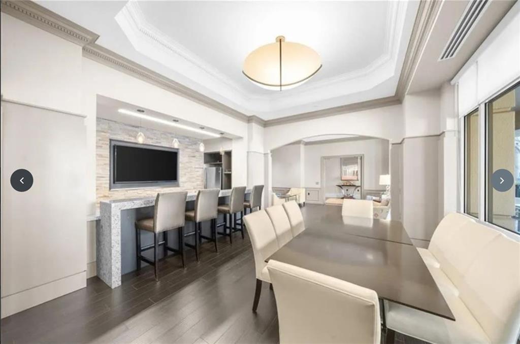 3475 Oak Valley Road NE Unit #870