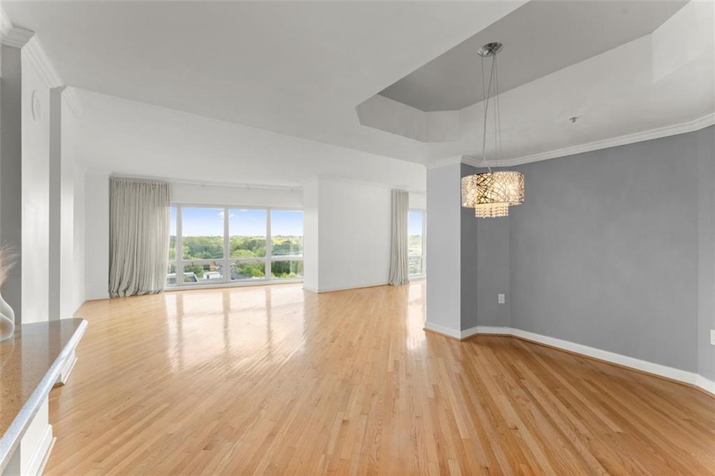 3475 Oak Valley Road NE Unit #870