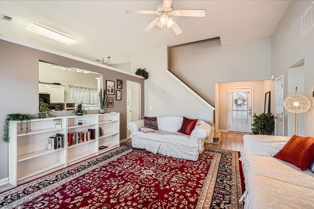 1756 Hedington Court