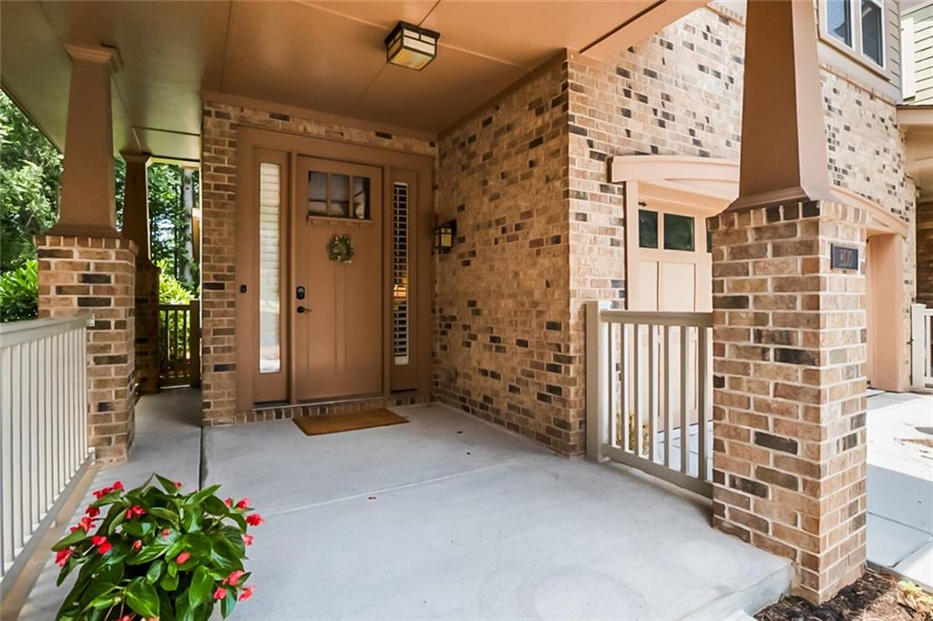 800 Old Plank Square