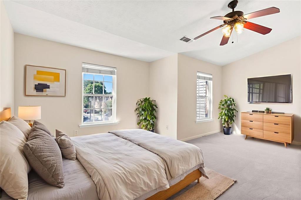 3809 Grovemont Place