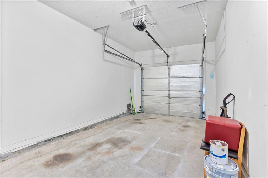 3809 Grovemont Place