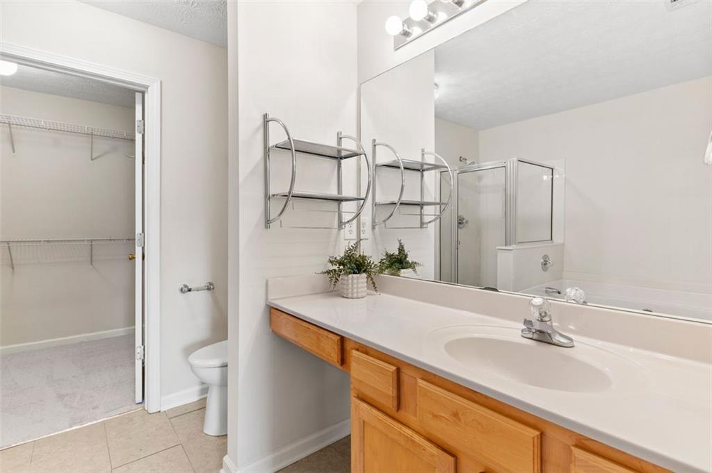 3809 Grovemont Place