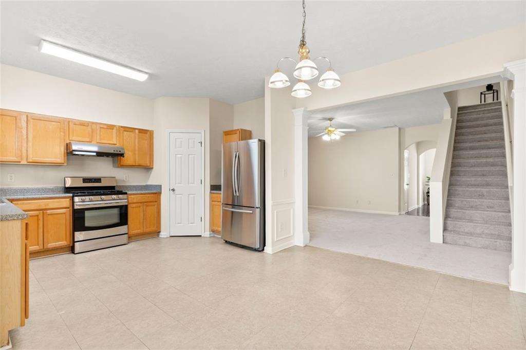 3809 Grovemont Place