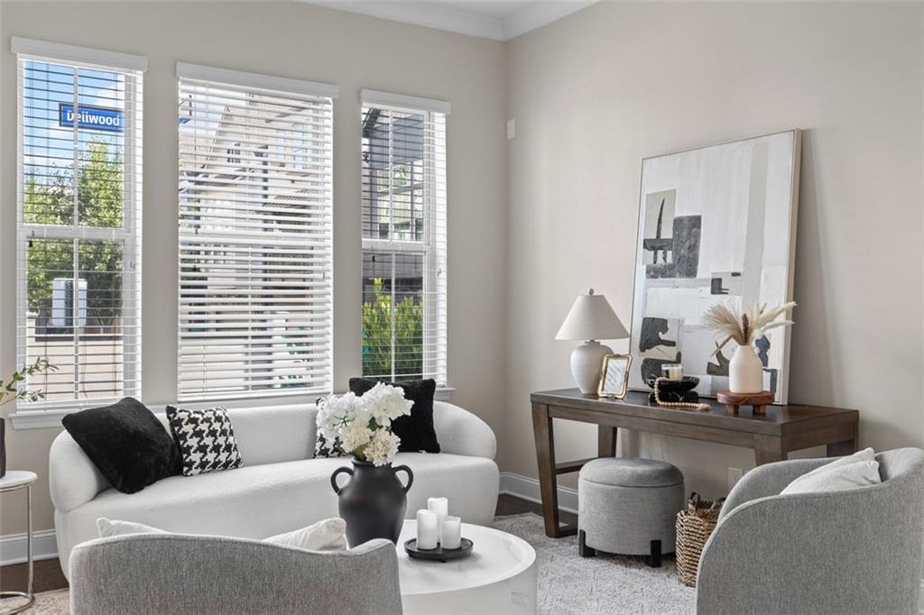 200 Dellwood Drive SE