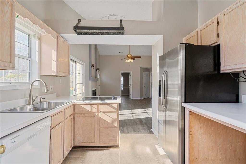 2025 Brittania Circle