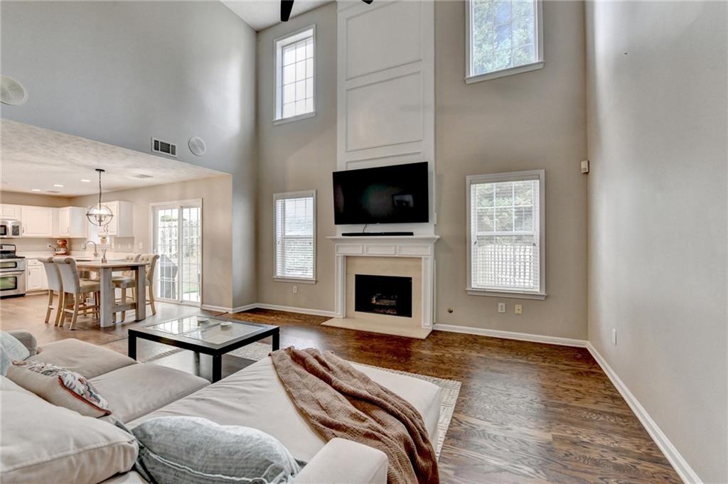 2255 Winthrope Way Drive