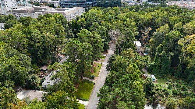 3660 N Stratford Road NE