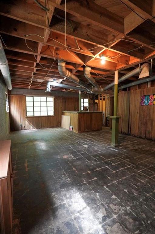 3604 N Stratford Road NE