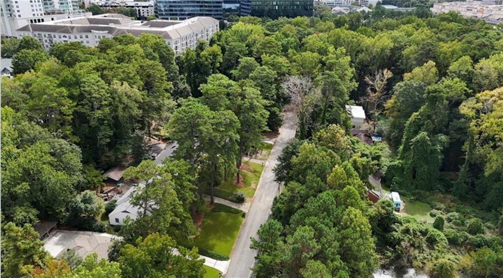 3604 N Stratford Road NE