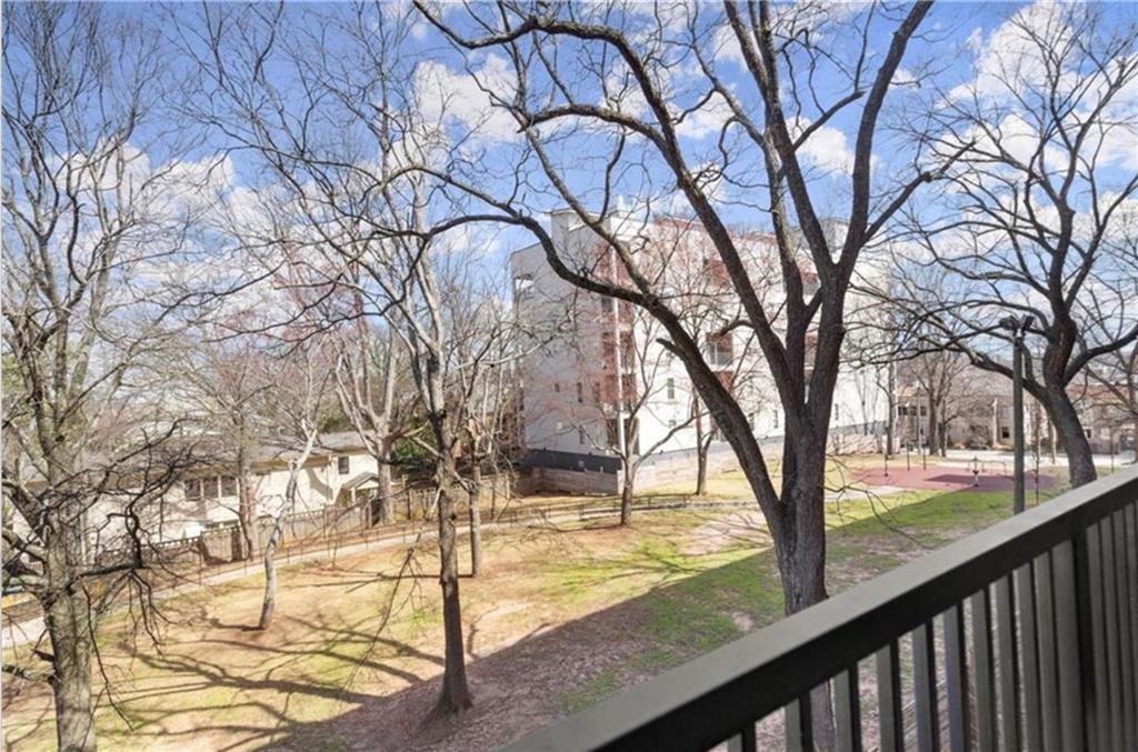 525 Parkway Drive NE Unit 203