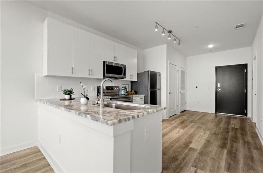 525 Parkway Drive NE Unit 203