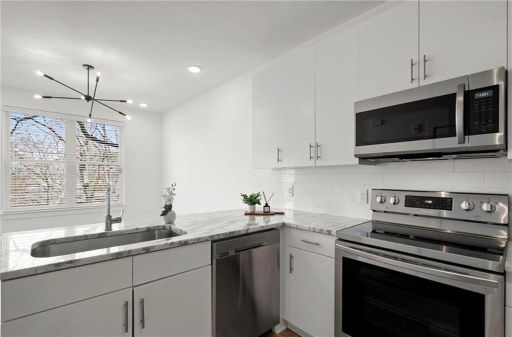 525 Parkway Drive NE Unit 203