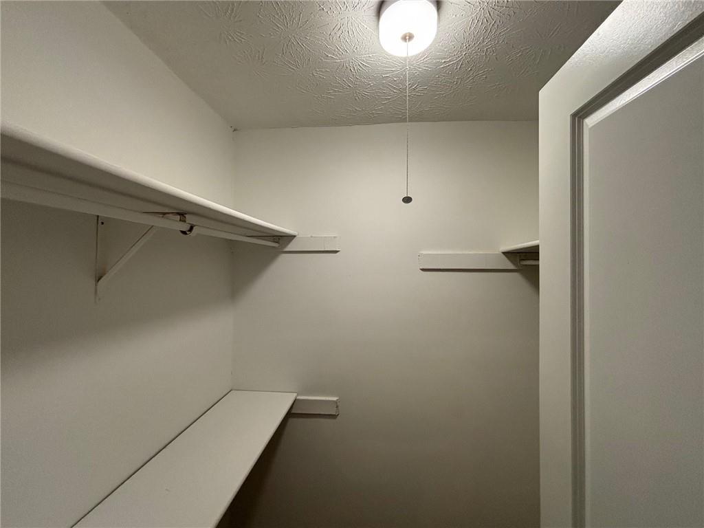 501 Park Ridge Circle