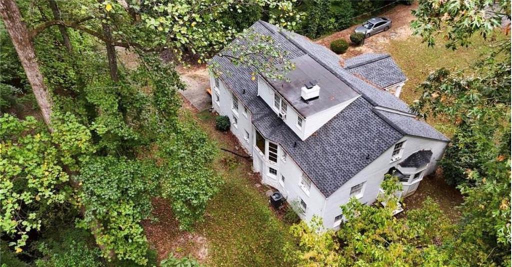 3612 N Stratford Road NE