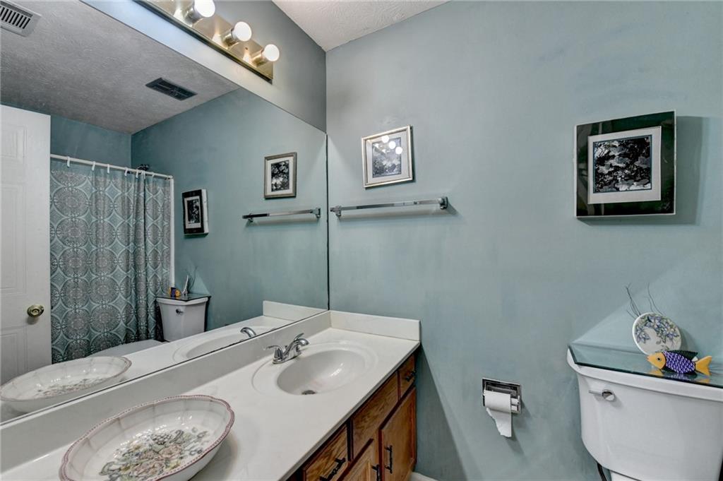 2531 Inverloch Circle