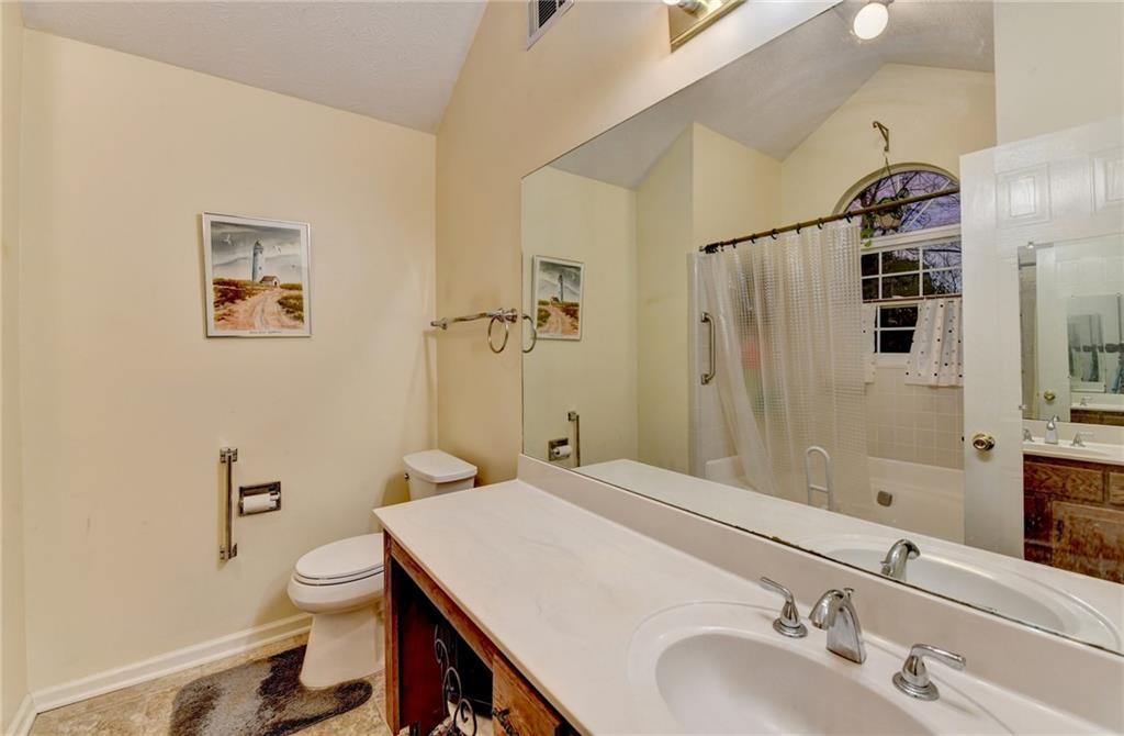 2531 Inverloch Circle