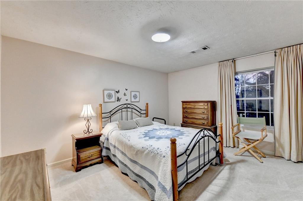 2531 Inverloch Circle