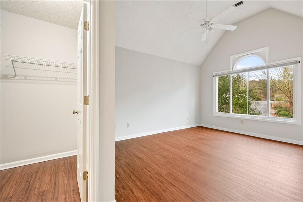 5162 LAUREL BRIDGE Court SE