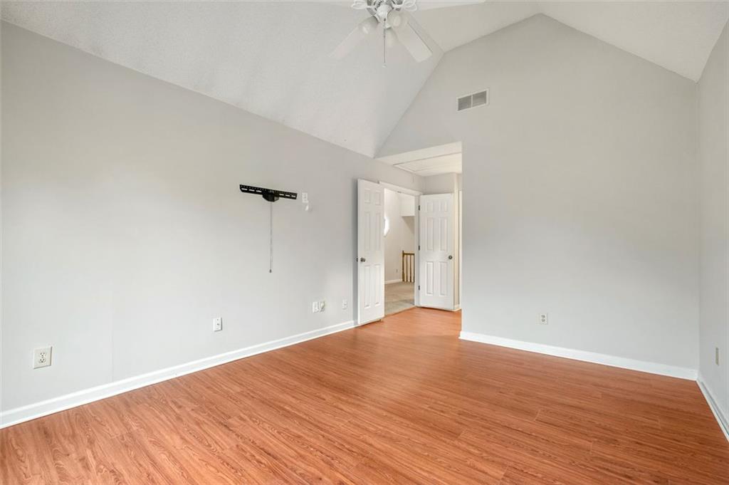 5162 LAUREL BRIDGE Court SE