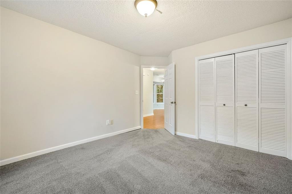 5162 LAUREL BRIDGE Court SE