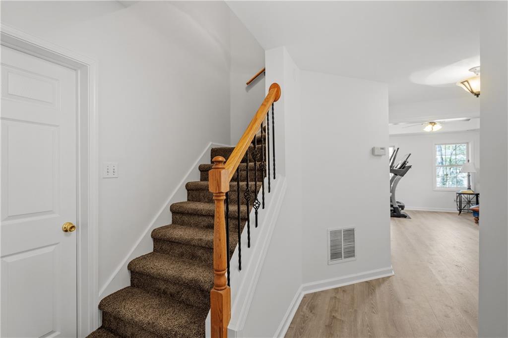 975 Taylor Parkway