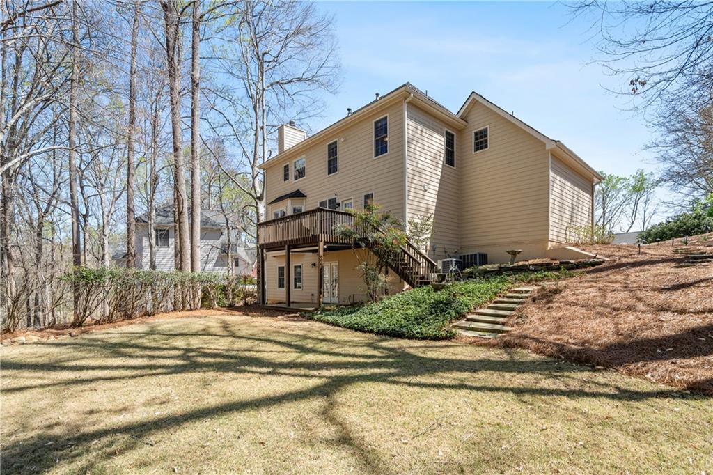 975 Taylor Parkway