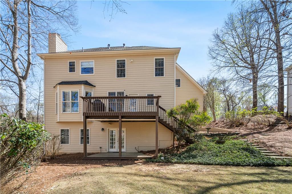 975 Taylor Parkway