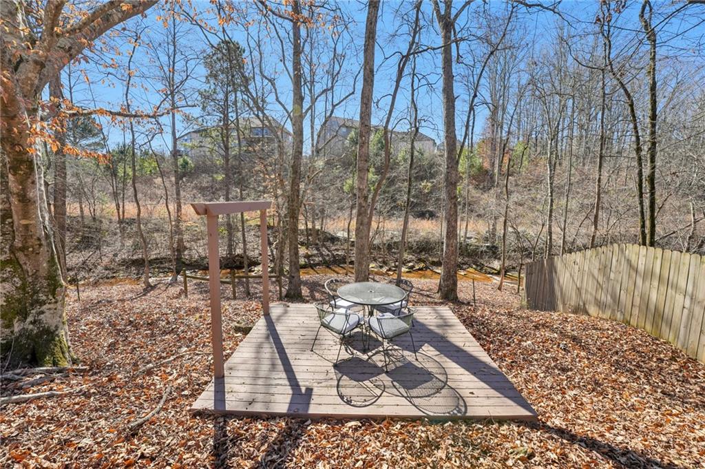 3320 Ridgefair Drive