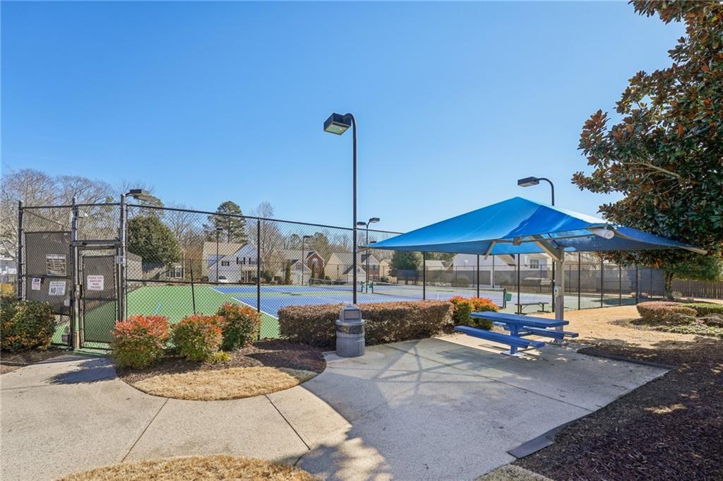 3320 Ridgefair Drive