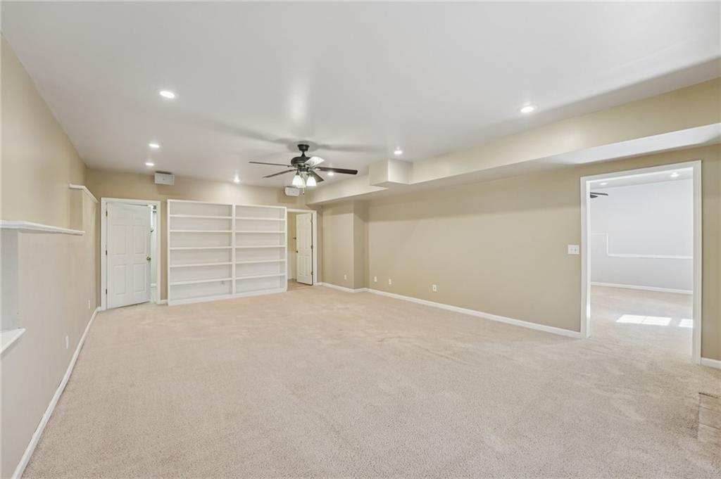 3320 Ridgefair Drive