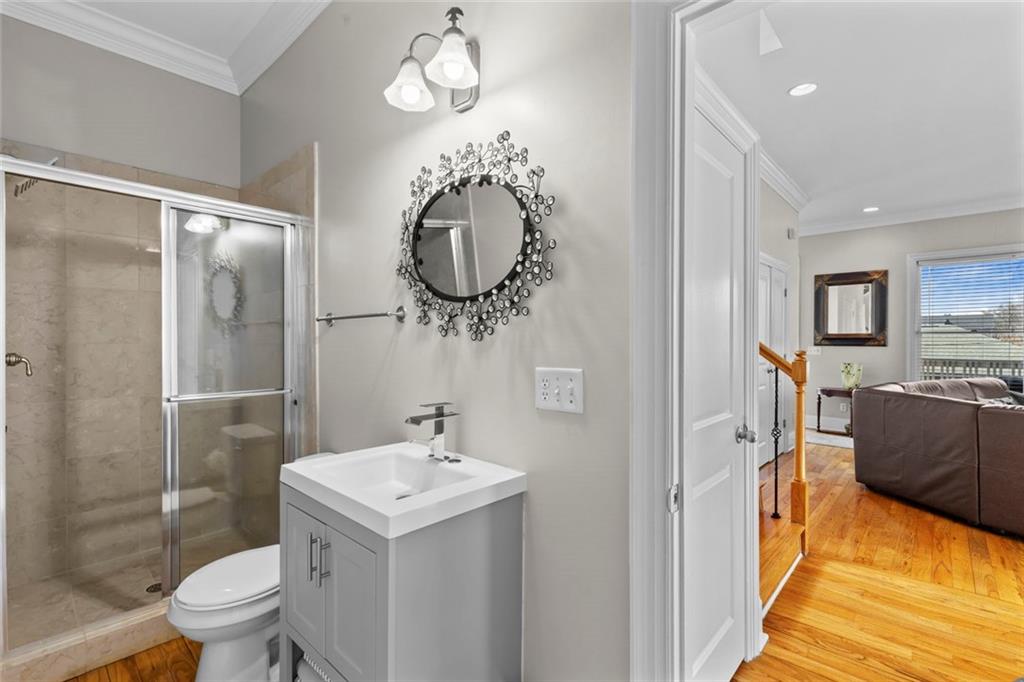 786 SE Connally Street SE