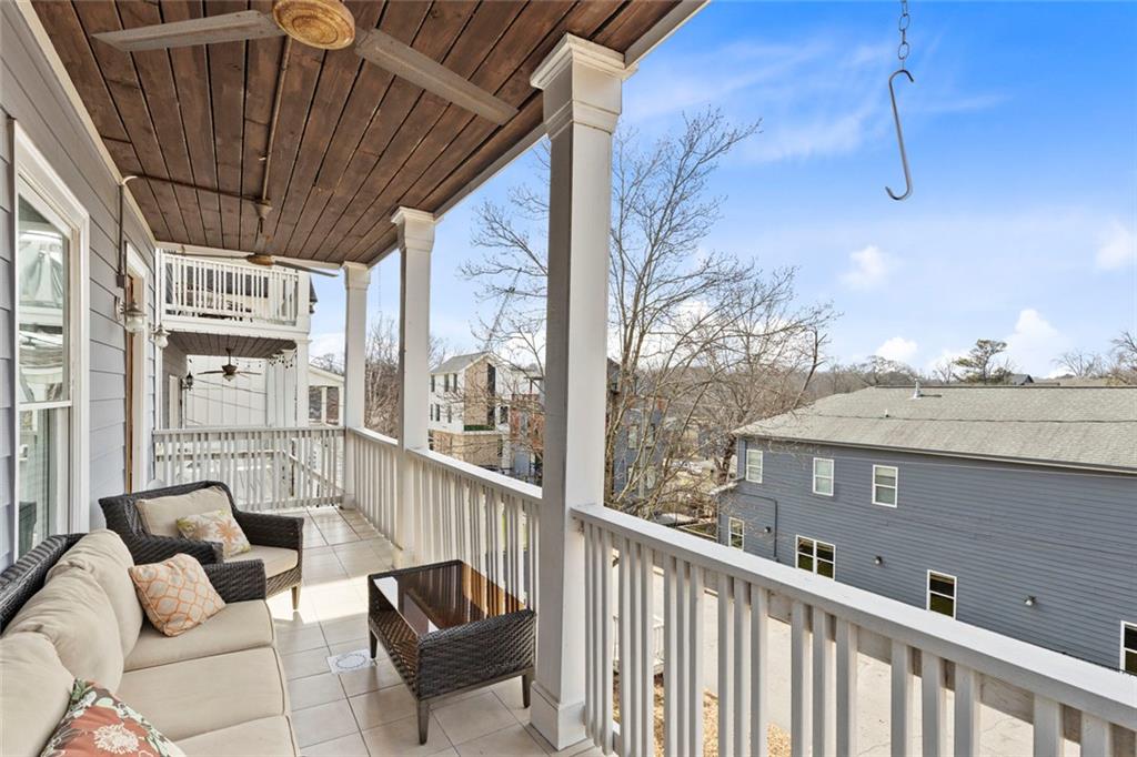 786 SE Connally Street SE