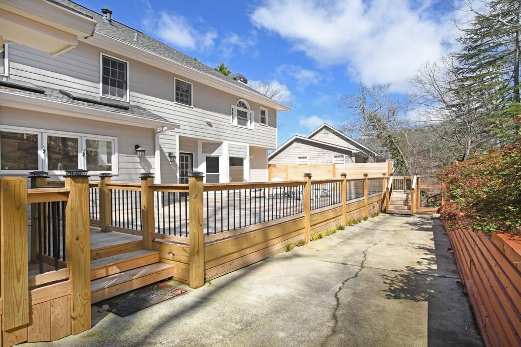 4409 Windsor Oaks Circle