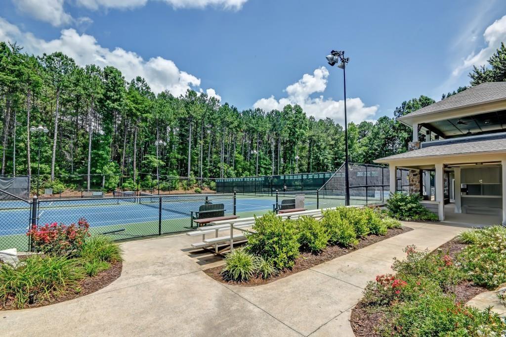 4409 Windsor Oaks Circle