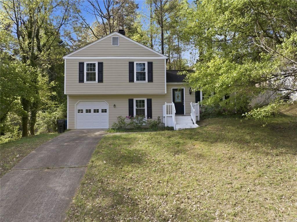 310 Knoll Ridge