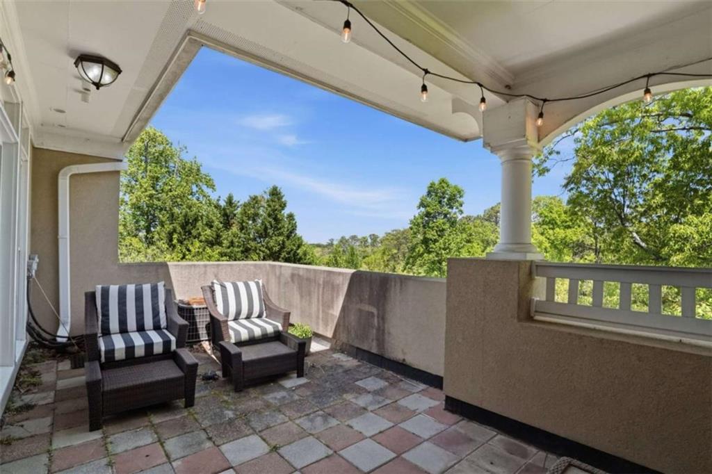 782 Clifton Heights Lane