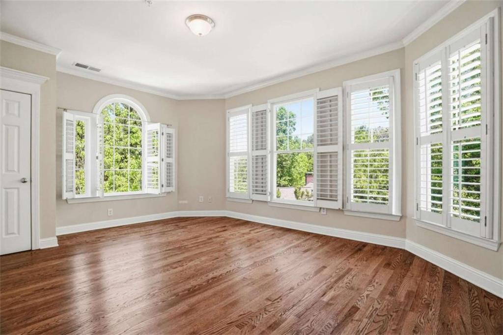 782 Clifton Heights Lane